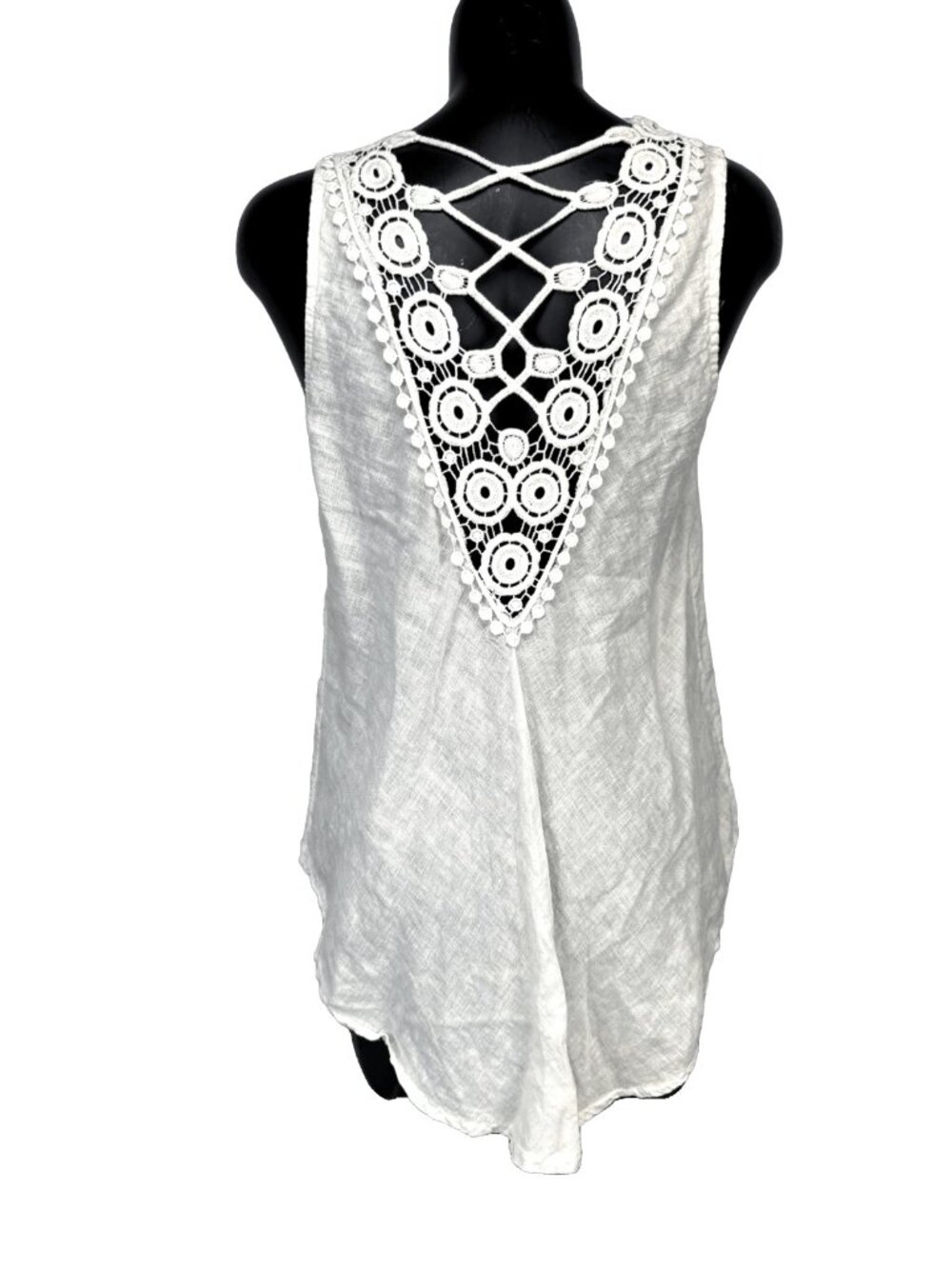 BELLA AMORE 100% Linen Crochet Lace Back Scoop Neck White Tank Size‎ S